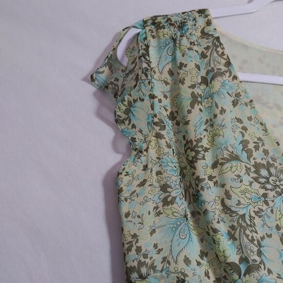 Loft Blue Floral Silk Babydoll Y2k Flutter Sleeve V Neck Top Size 6 - Picture 4 of 7